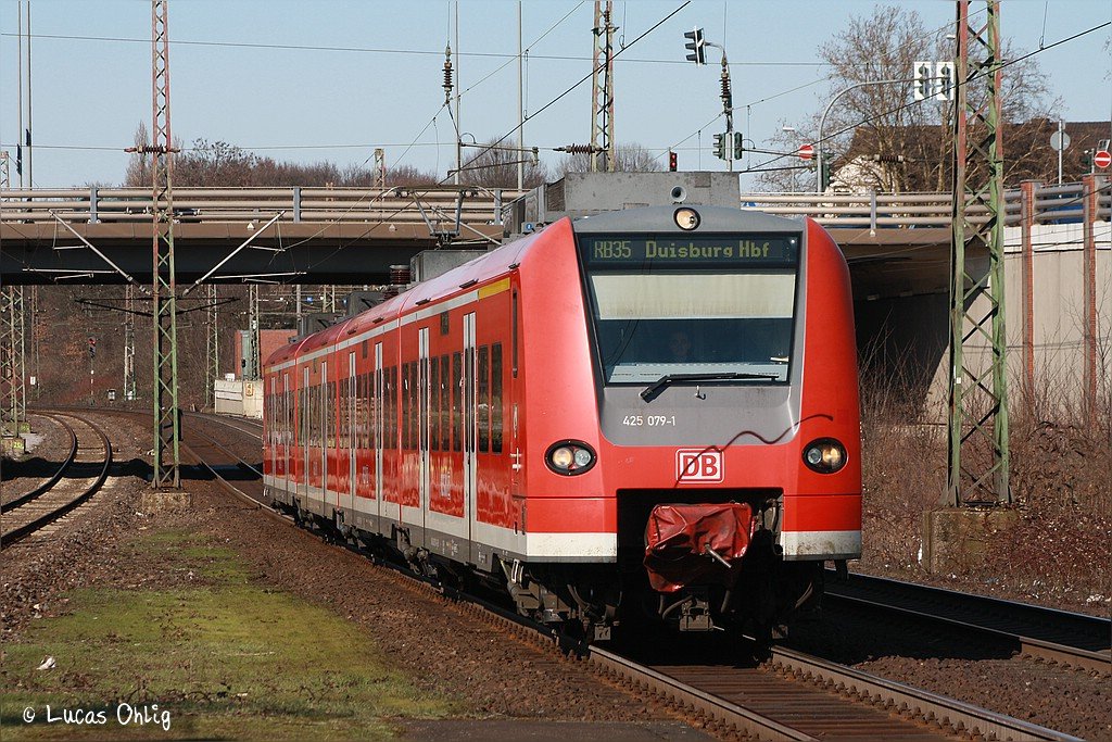 425 079 nach Duisburg Hbf in Oberhausen-Sterkrade