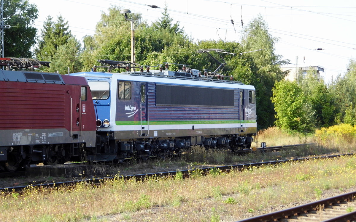 Am 01.09.2016 Rangierfahrt von  155 048-6 von der IntEgro (Press) in Stendal .