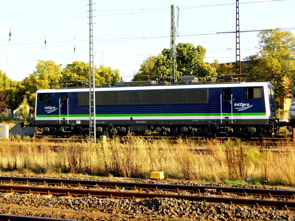 Am 01.09.2016 war die 155 048-6 von der IntEgro (Press) in Stendal abgestellt .