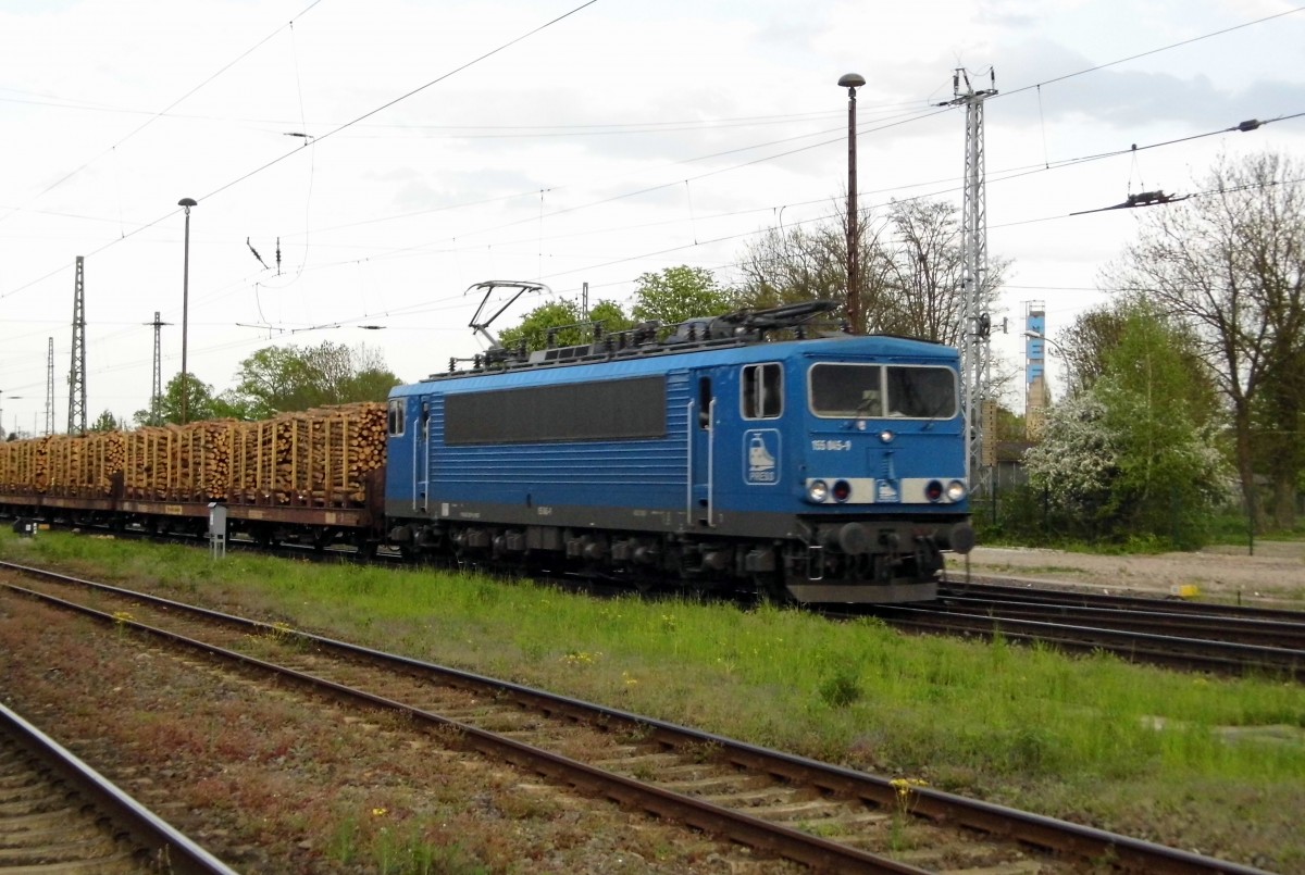 Am 05.05.2015 kam die 155 045-9   von der Press aus Richtung Magdeburg nach Stendal .