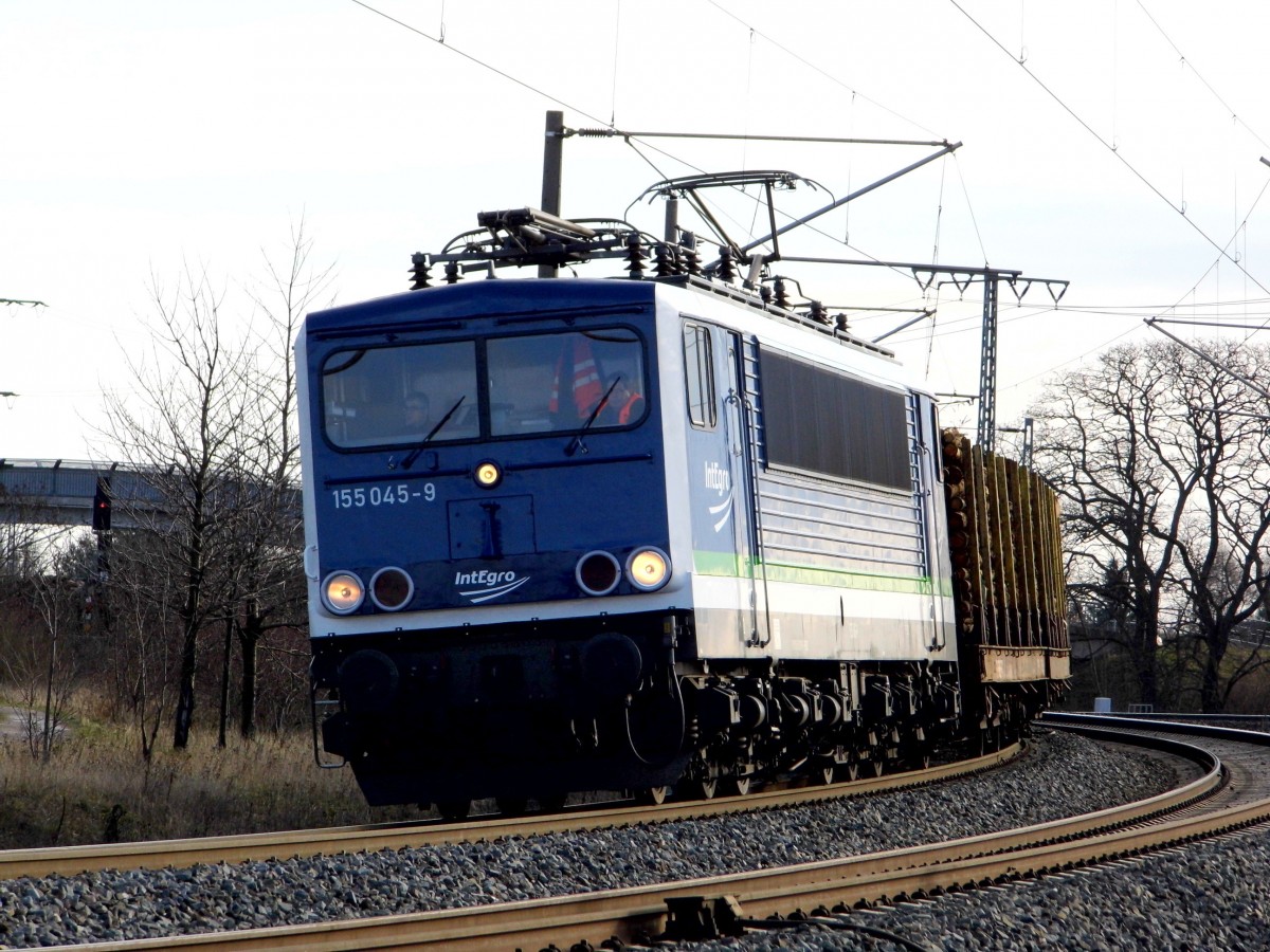 Am 10.02.2016 kam die 155 045-9 von der IntEgro (Press) aus Richtung Stendal und fuhr weiter in Richtung Borstel .