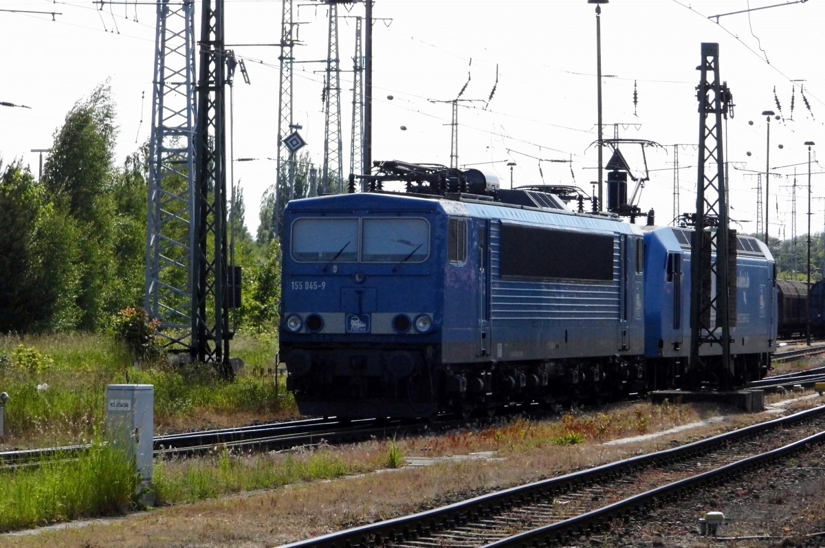 Am 31.05.2015 Rangierfahrt von der 155 045-9 und die 145 030-7 von der Prss in Stendal .