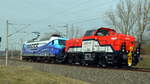 Am 10.03.2021 fuhren die 1002 042-2 von ALS - ALSTOM Lokomotiven Service GmbH , und die 145 030-7 von der PRESS von   Borstel  nach  Stendal .