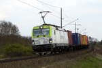 Am 24.04.2017 kam die 193 893-5 von CAPTRAIN  aus Richtung Stendal und fuhr weiter in Richtung Salzwedel .